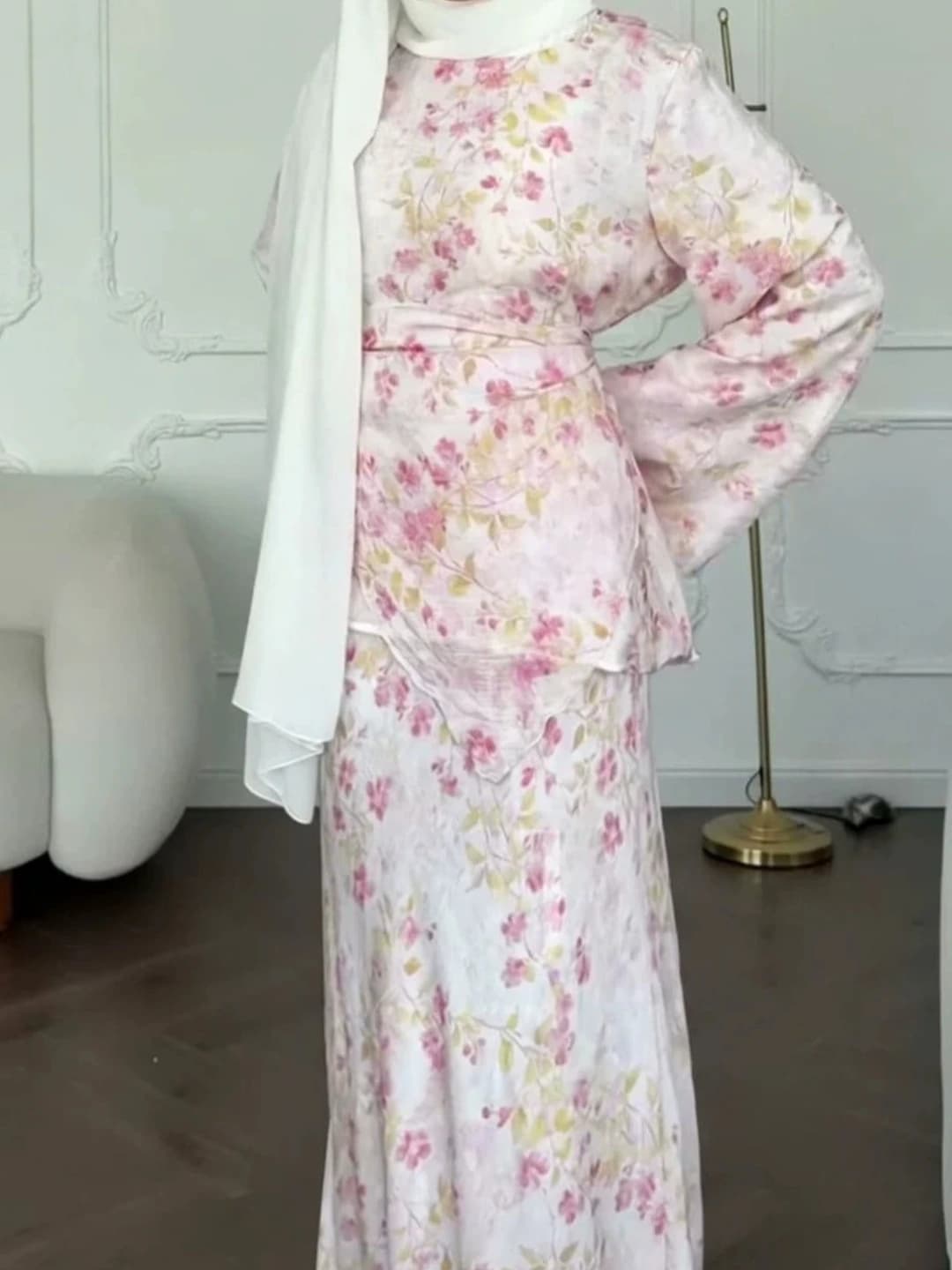 Light pink [Pink floral]