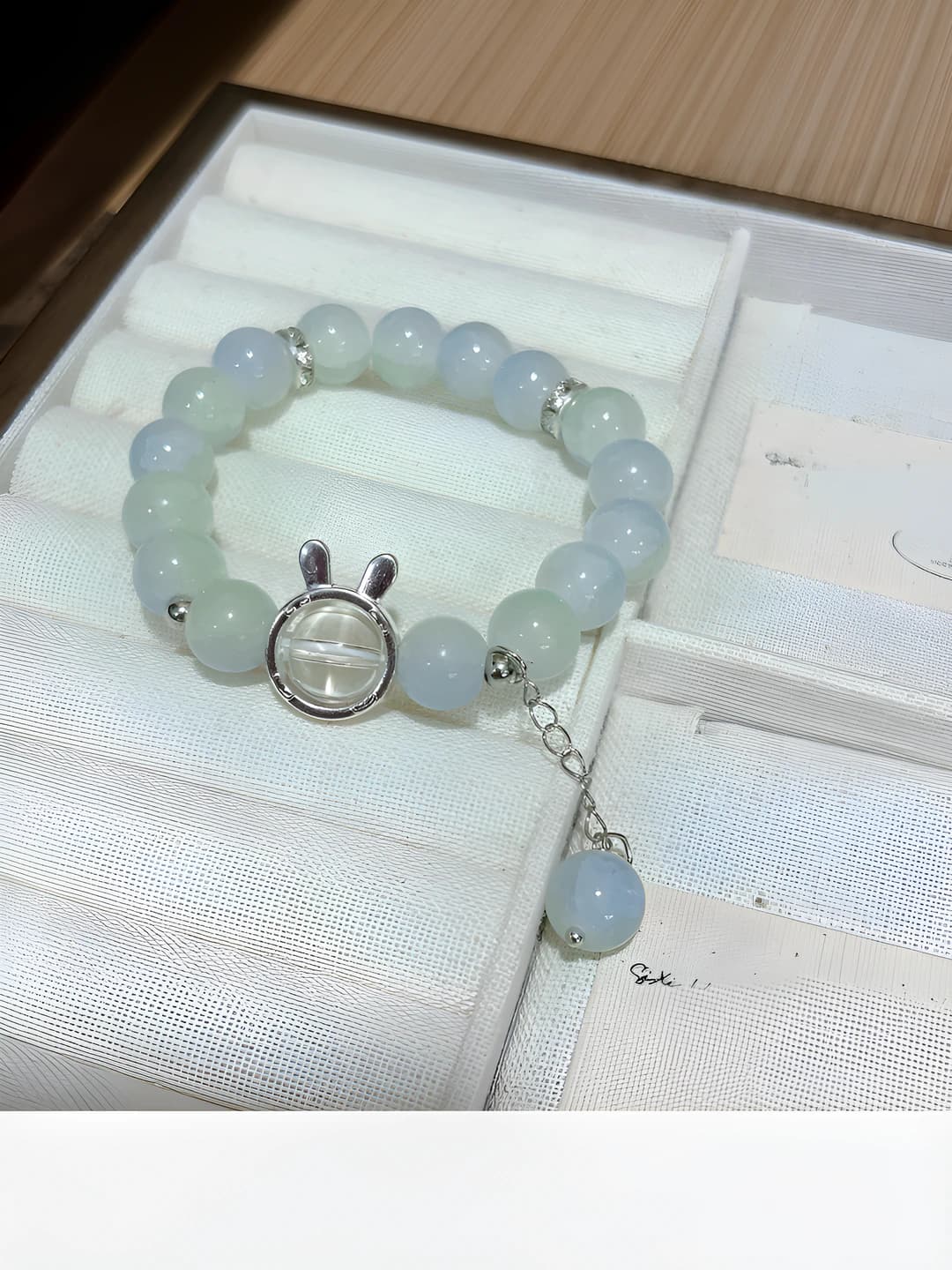 Gradient rabbit, bracelet