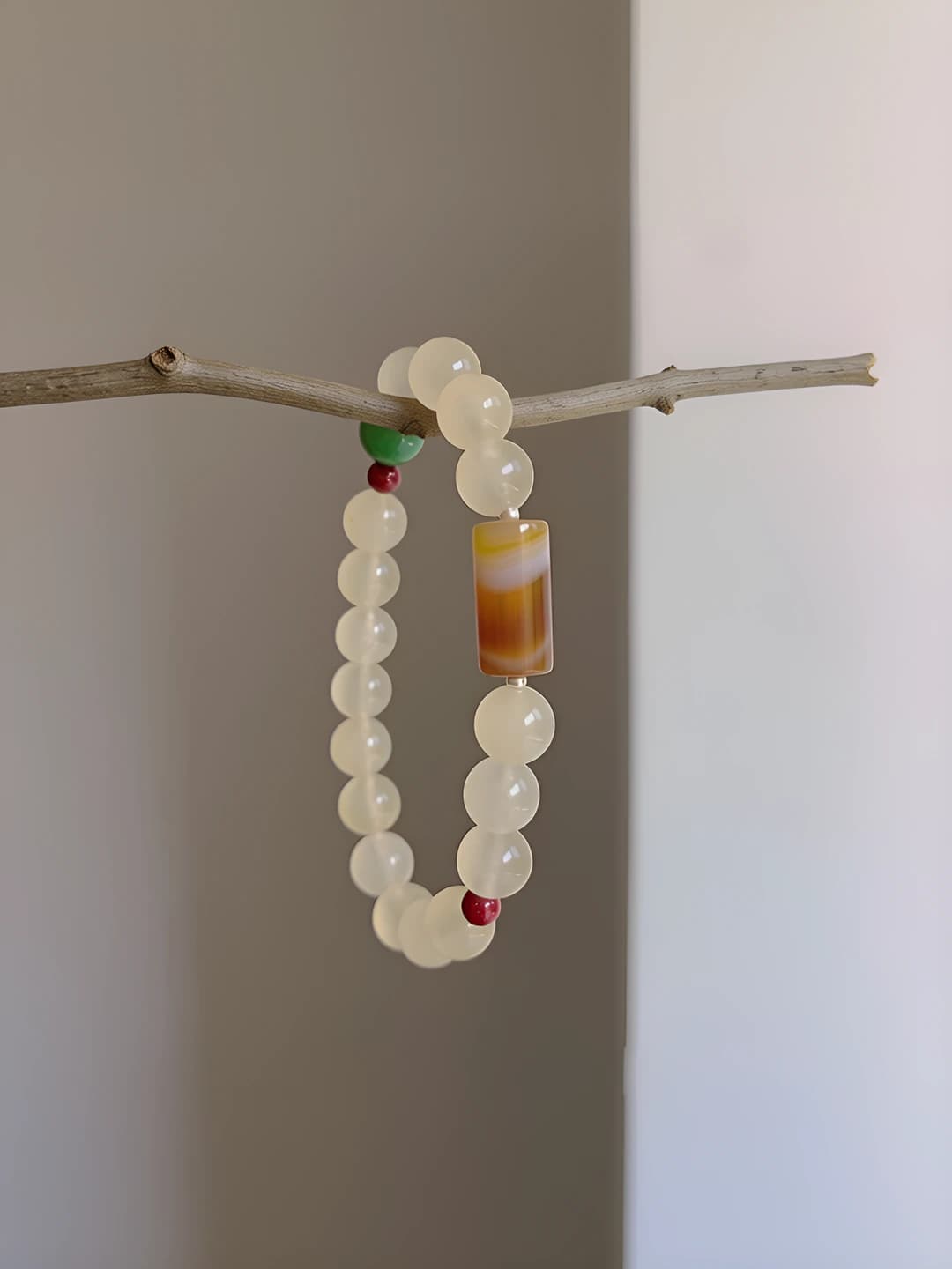 Women's new Chinese style bracelet made of natural agate, yellow jade, cinnabar and turquoise