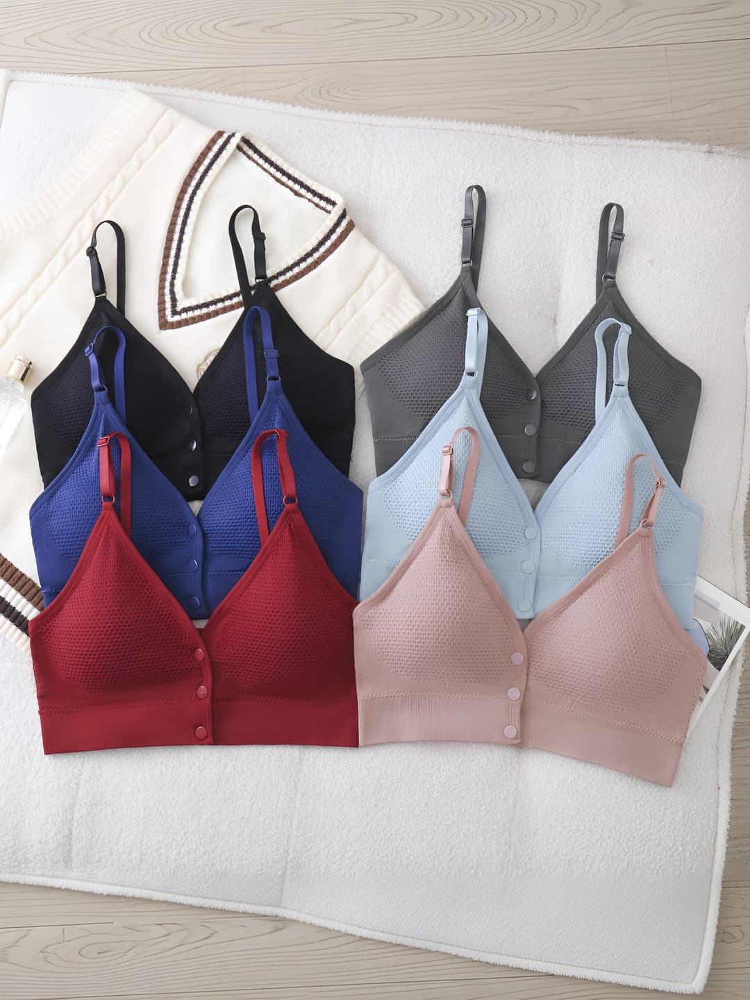 Women's wireless front-closure bra, stretch, breathable, moisture-wicking, push-up, side support, comfortable