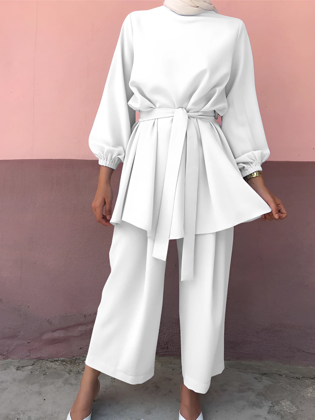 White (no headscarf)