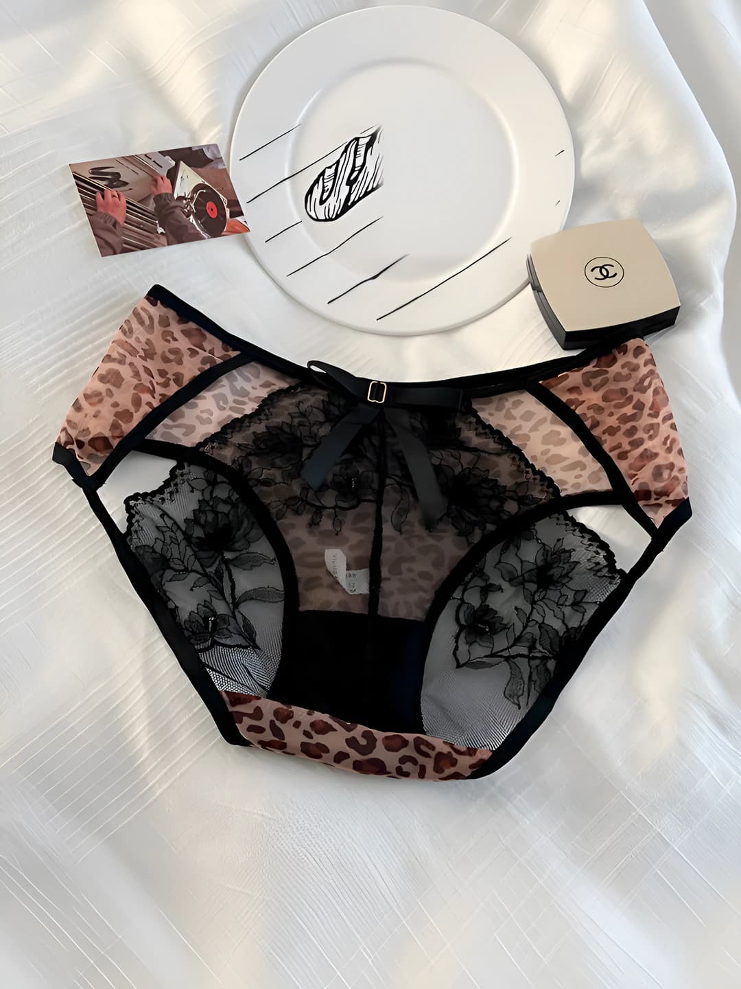 Pushti leopard