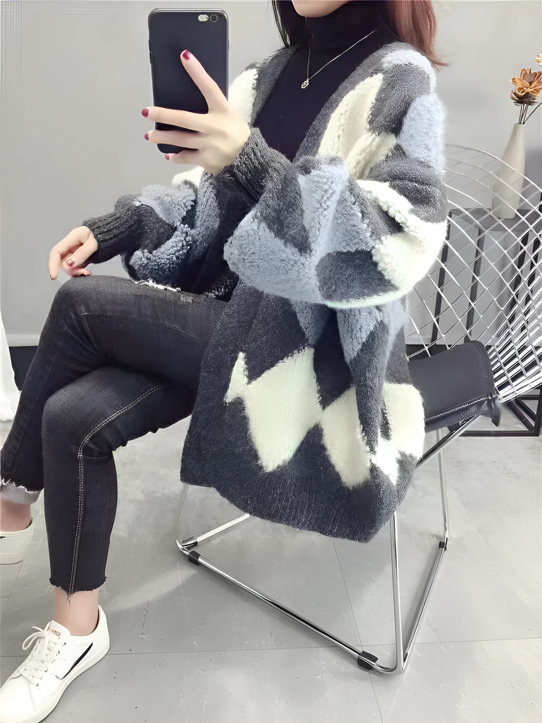 Women's 2026 autumn-winter knit cardigan, Korean style, loose fit, V-neck, long sleeve, thick, geometric pattern, sweet and fresh style
