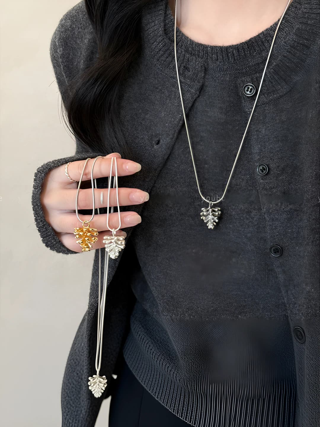 Women's long silver sweater chain, autumn-winter