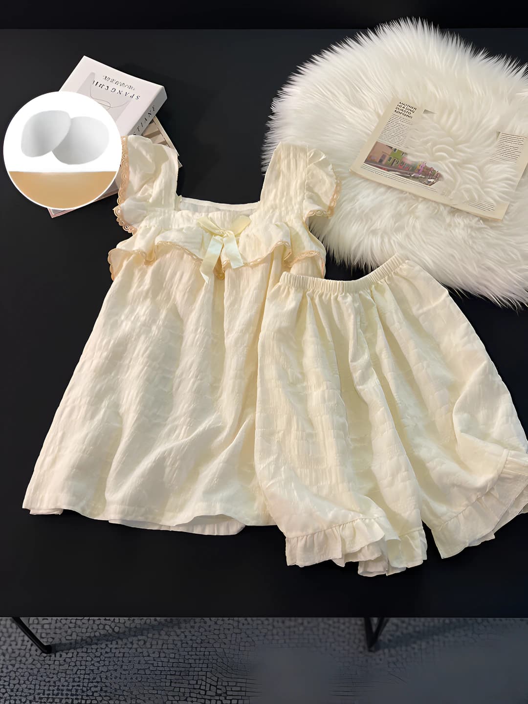 8712-1 Apricot Suit