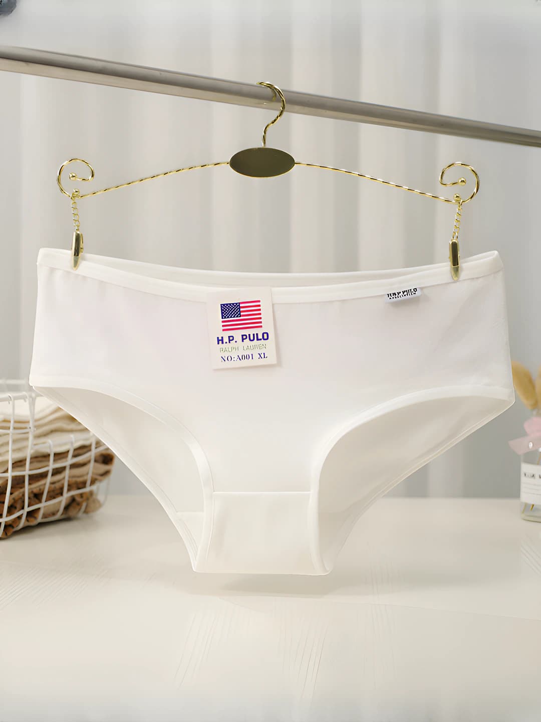 A001 White