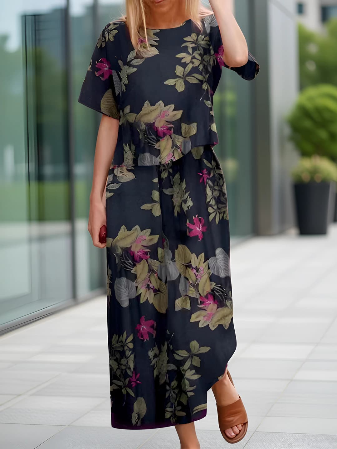 Navy Leaves