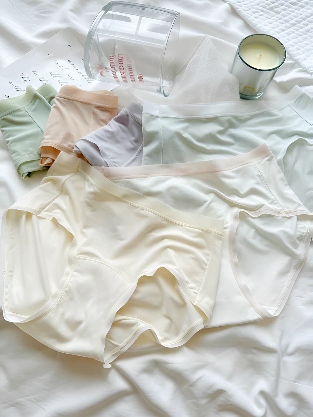 Women's briefs: modal and ice-silk fabric, 7A antibacterial, seamless, breathable, solid colour, all-season