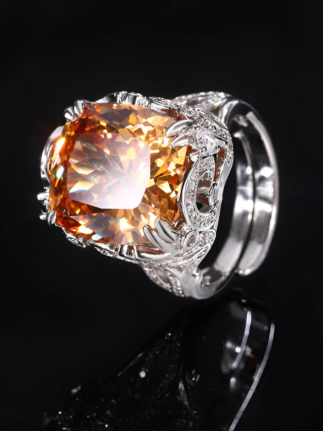 Birdcutter cut Champagne Ring