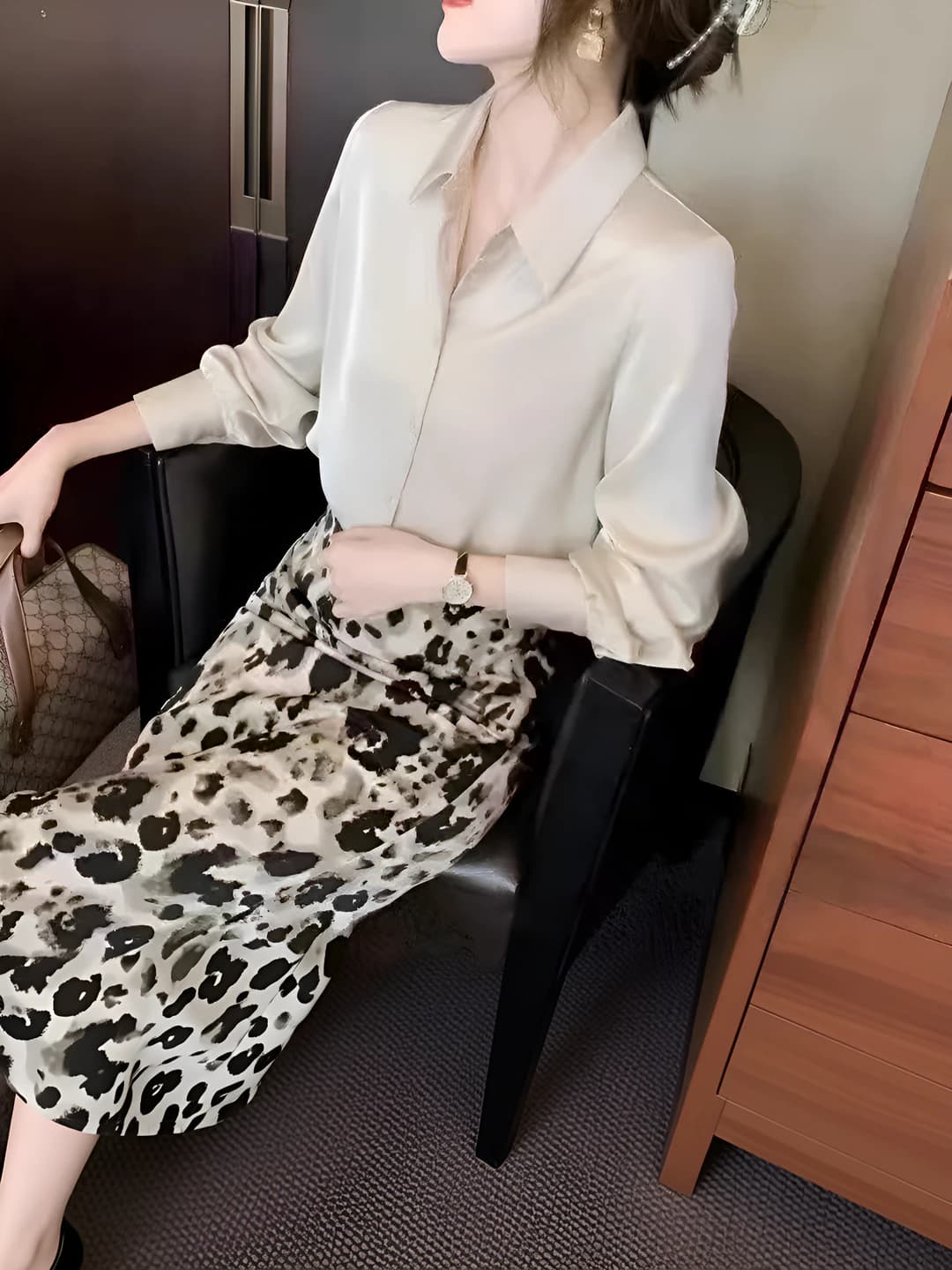 Women's long sleeve blouse, 2026, solid colour, loose fit, POLO collar, cardigan style, button closure