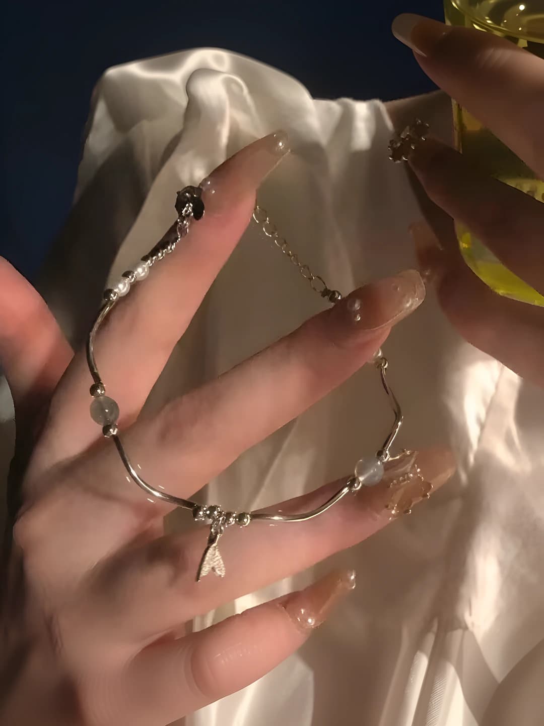 M11 Fish tail bracelet