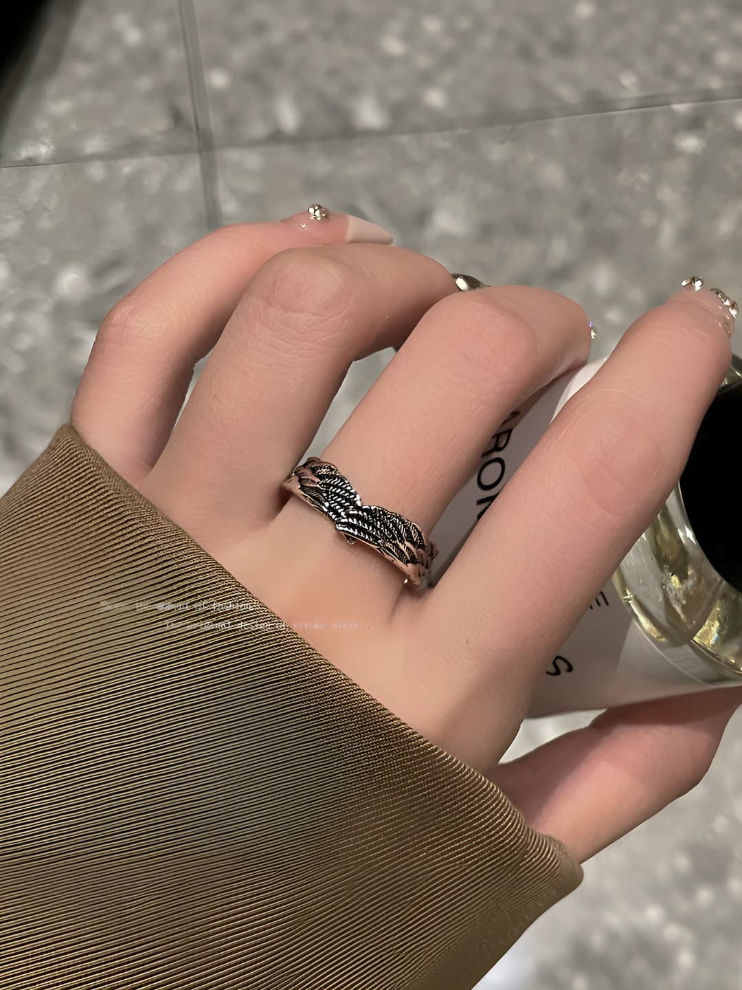 M1095 Angel wing ring 1 pc