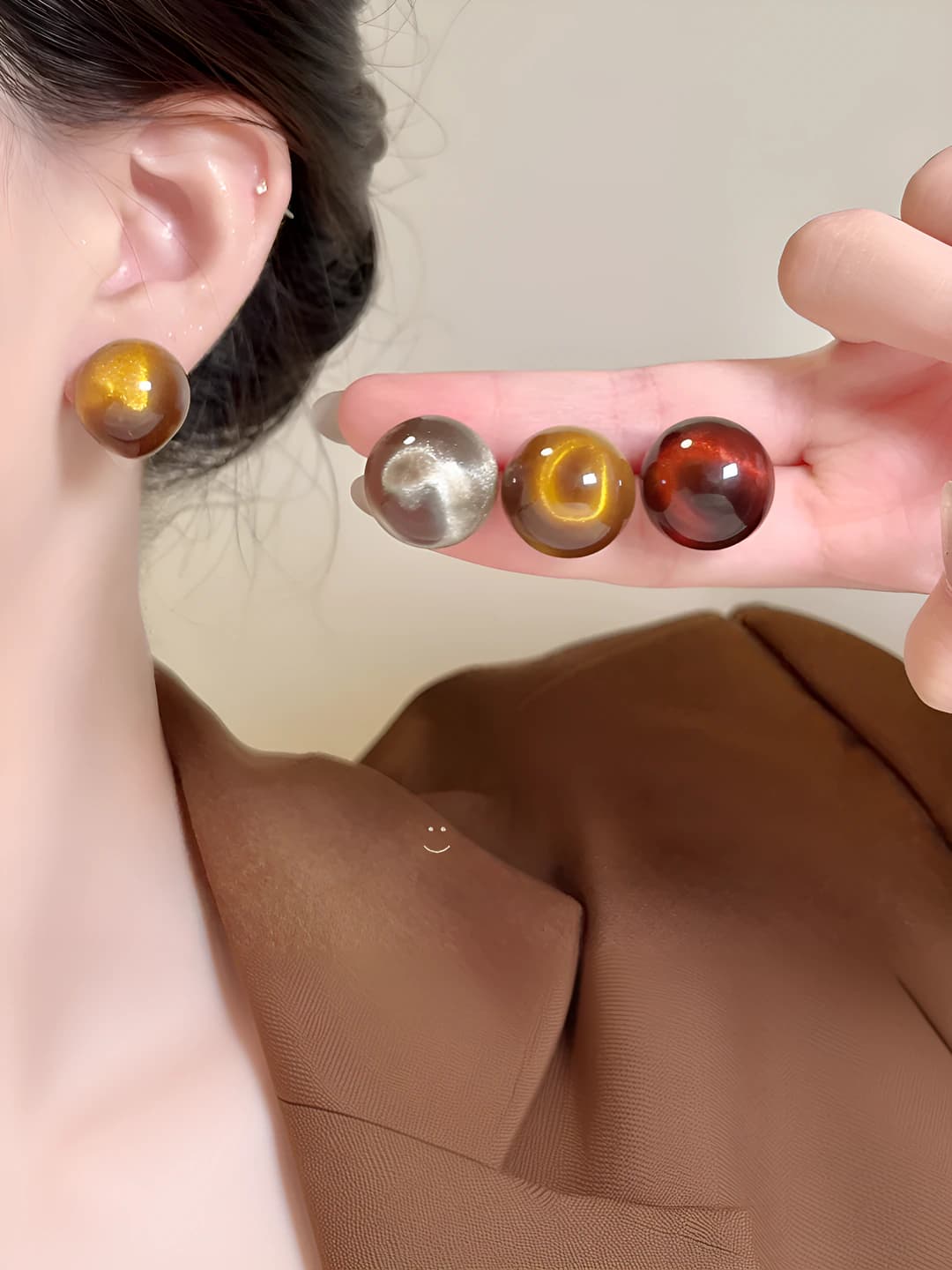 Ayollar uchun retro koreys uslubidagi kuz-qish aylana shakldagi yengil lyuks qulqon