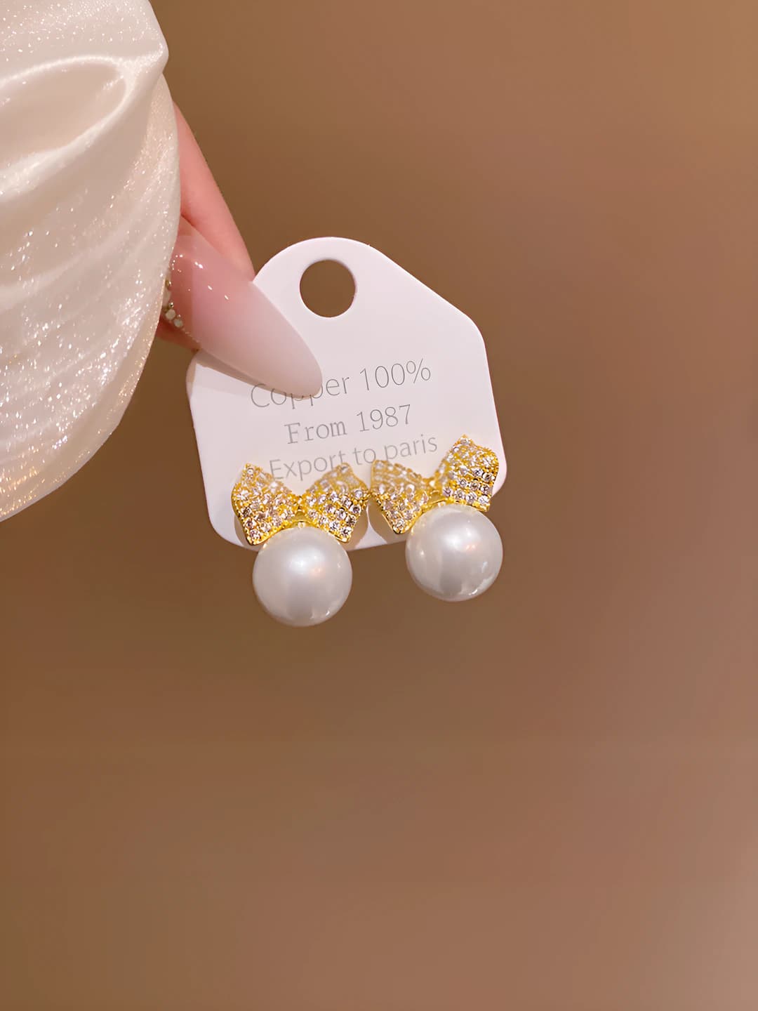 Women's earrings with micro zircon and pearl on 925 silver post, luxury style