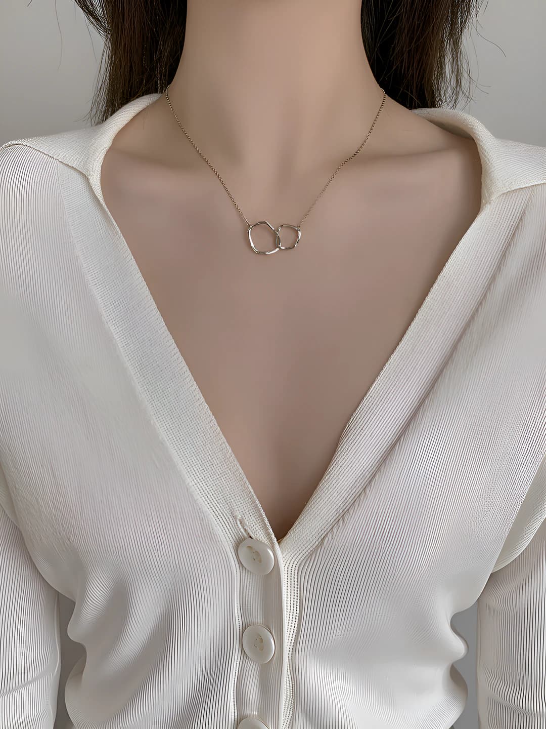 M1336 Interlocked necklace silver