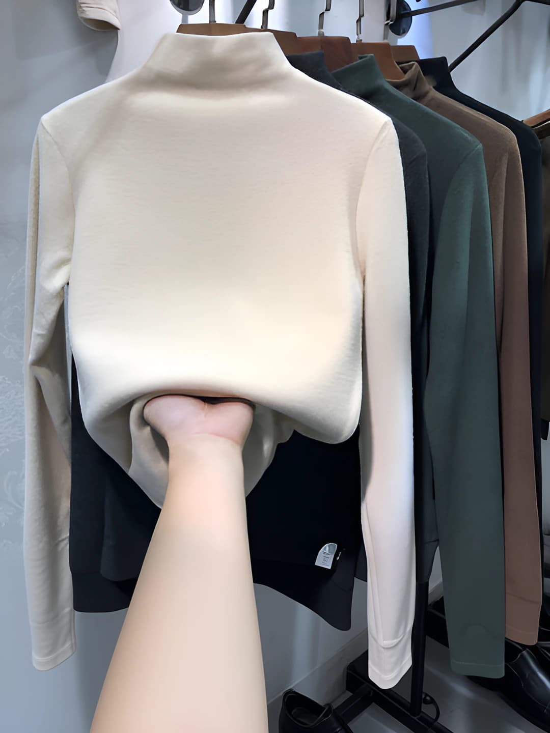 Women's fleece-lined slim fit long sleeve thermal underwear top, Korean style, for autumn-winter