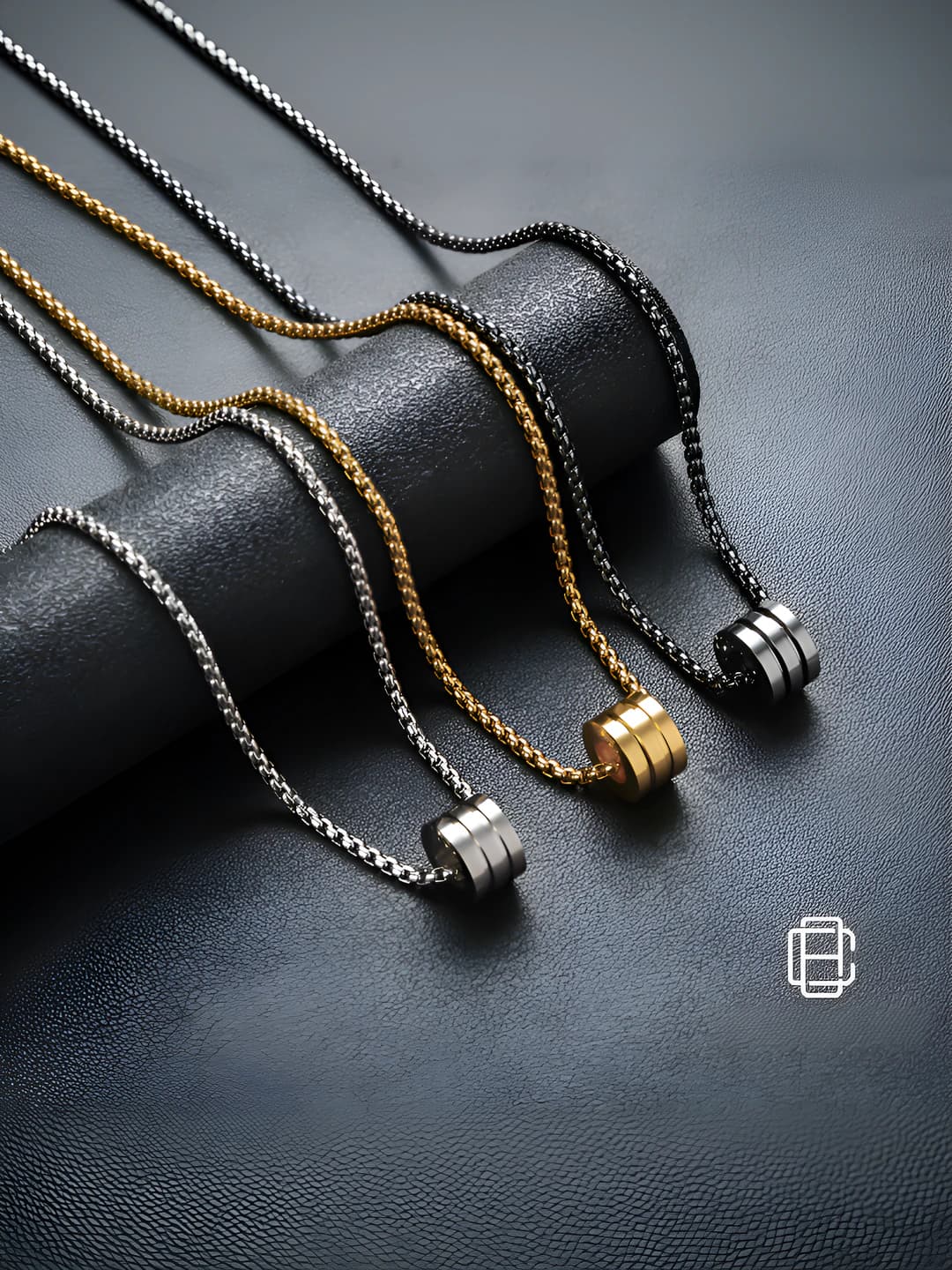 Simple casual titanium steel clavicle chain in ins style for men and women