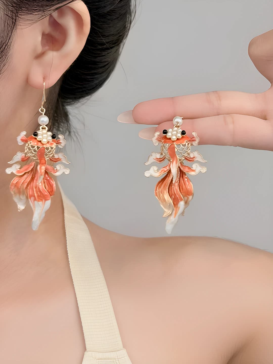 Women's retro new Chinese style enamel koi fish earrings, star shape, 925 silver post, luxury and versatile