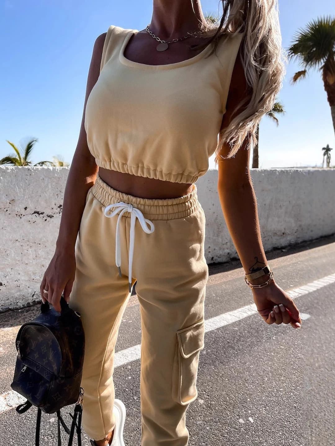 Women's 2026 summer sports casual set with sleeveless tank top and wide-leg trousers