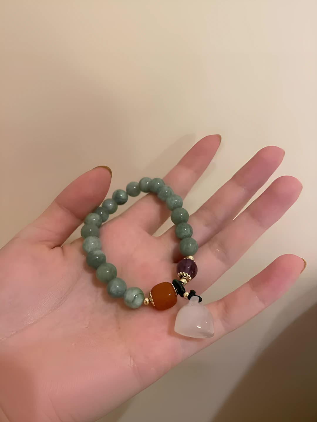 M1007 Lotus green beads