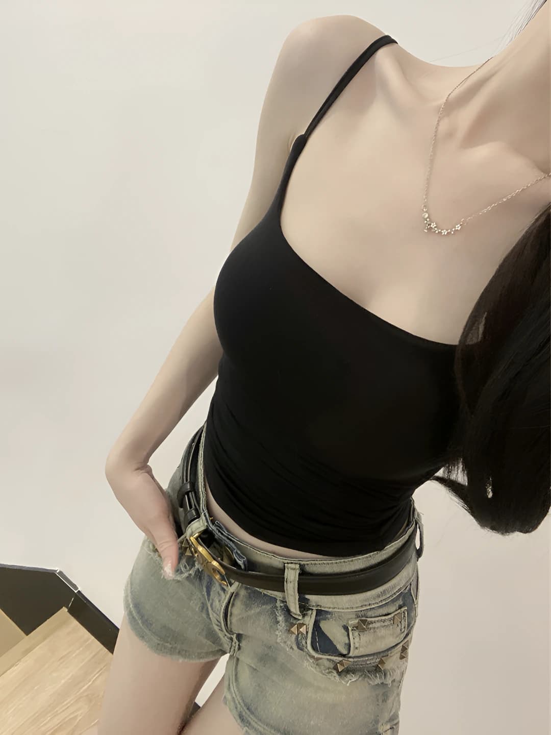 Black (slimming)