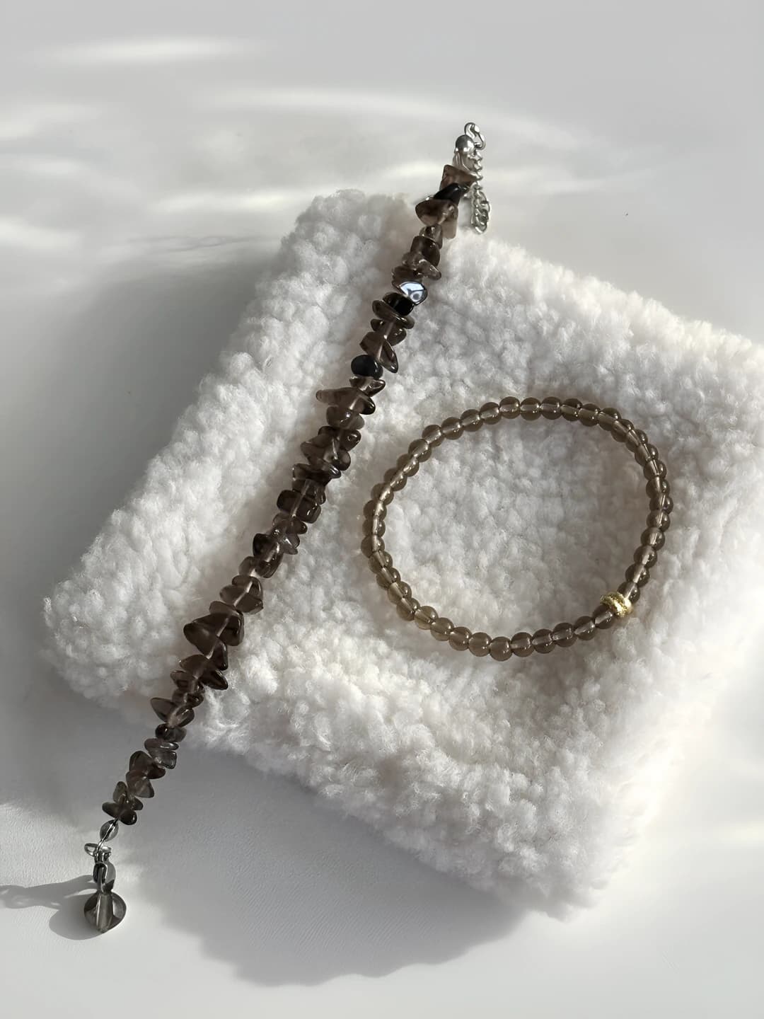 Black tea grey geometric glass and glass bead bracelet, handmade, unique style, for summer
