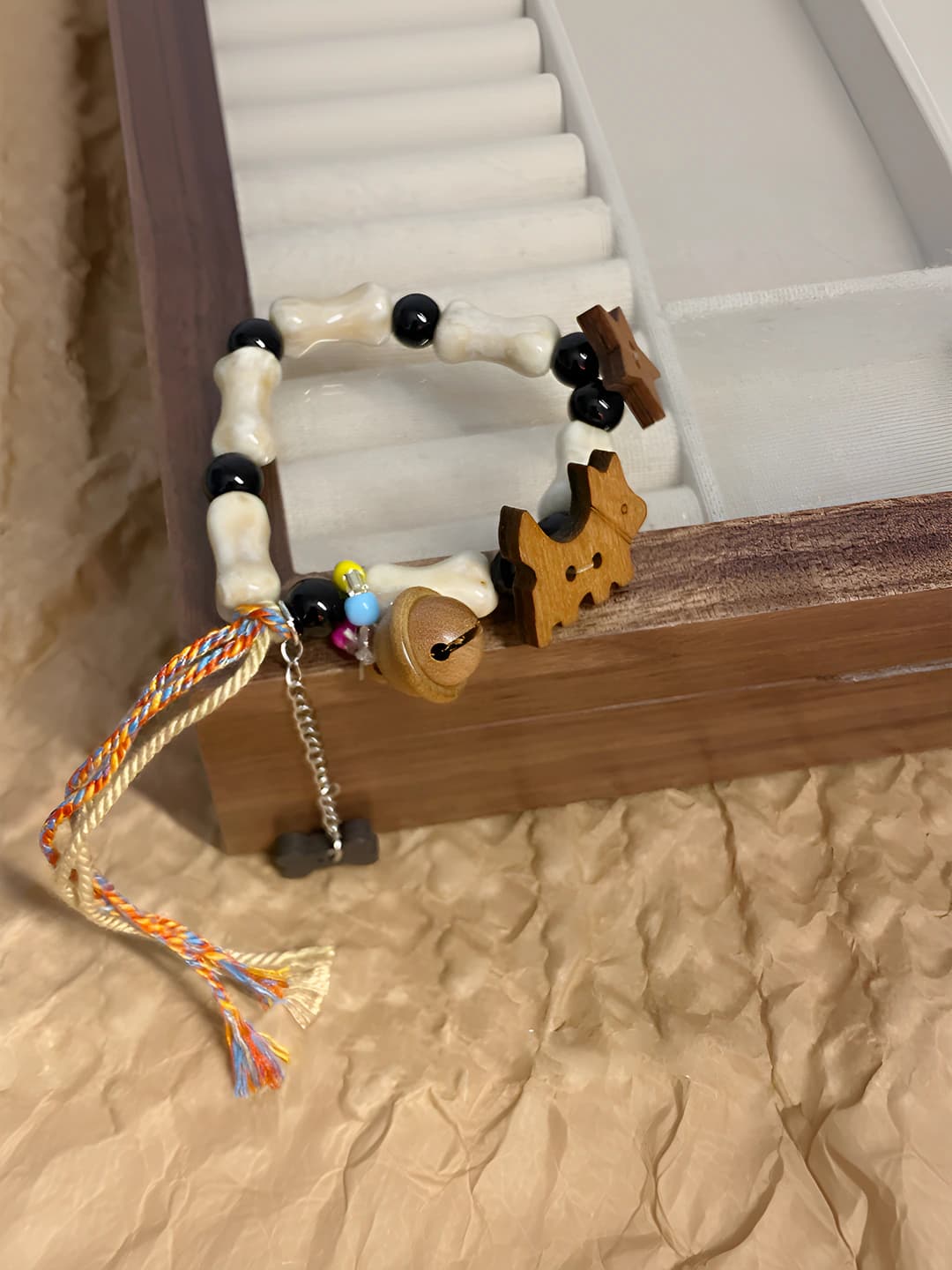 Woven puppy bracelet