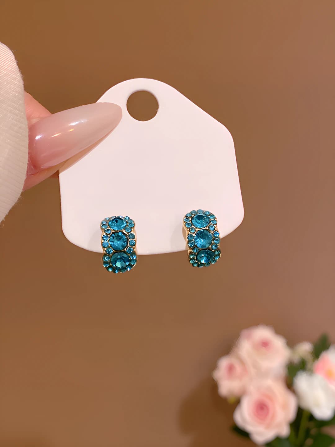 Women's blue zircon stud earrings, 925 silver post, geometric design element, premium style