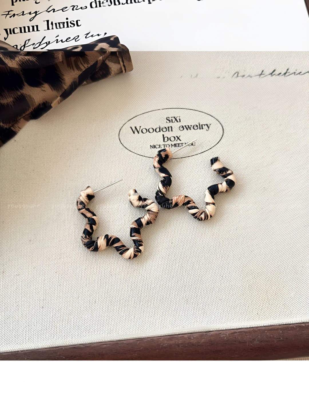 To'q leopard katta
