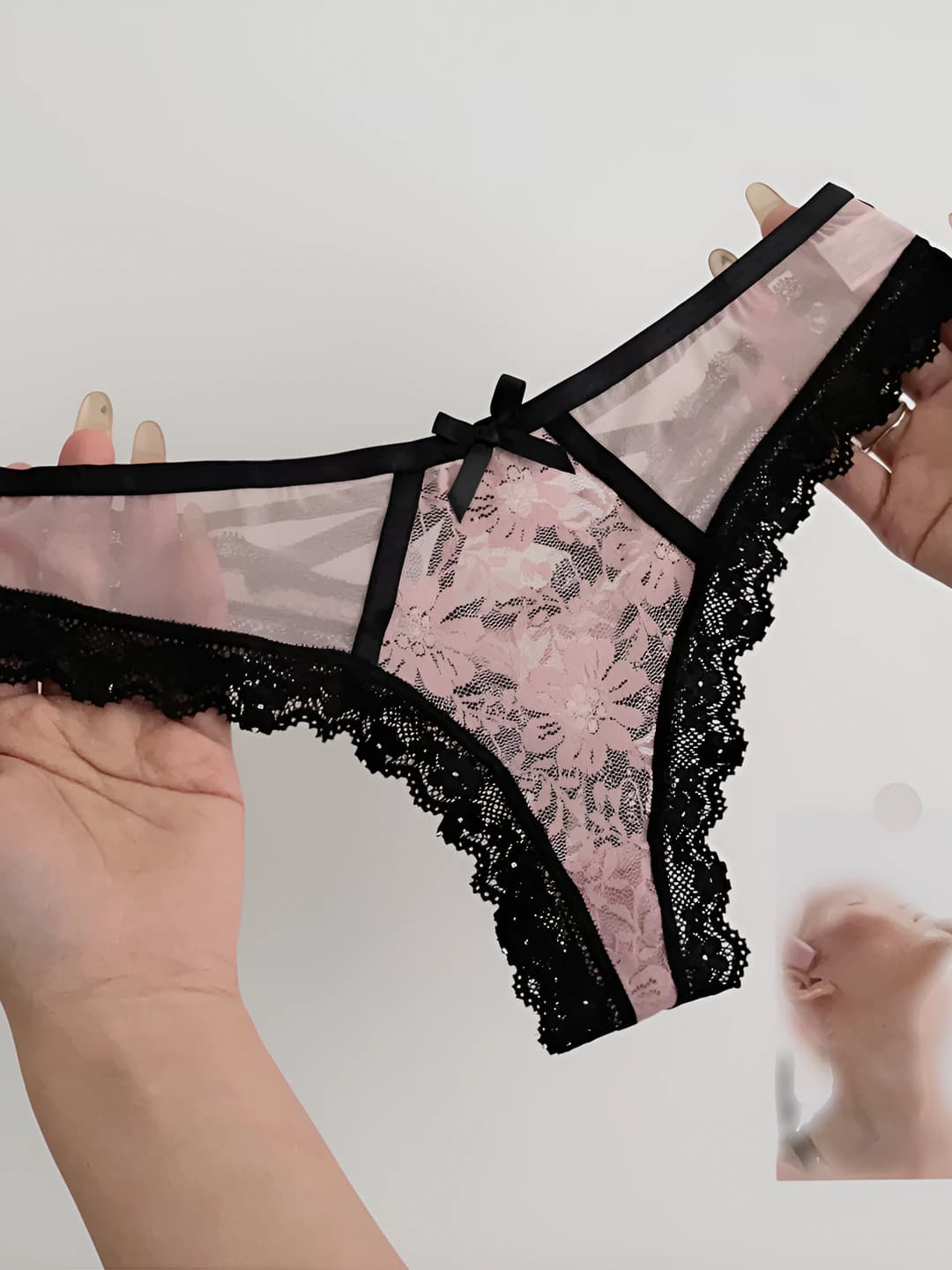 Women's lace thong underwear, low waist, seamless, breathable, sports, T-brief