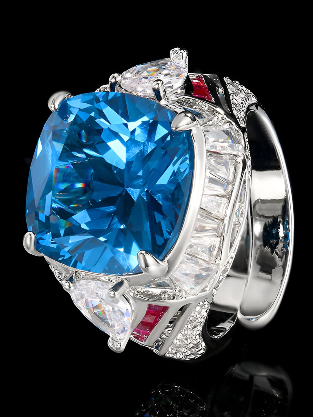 Blue spinel ring