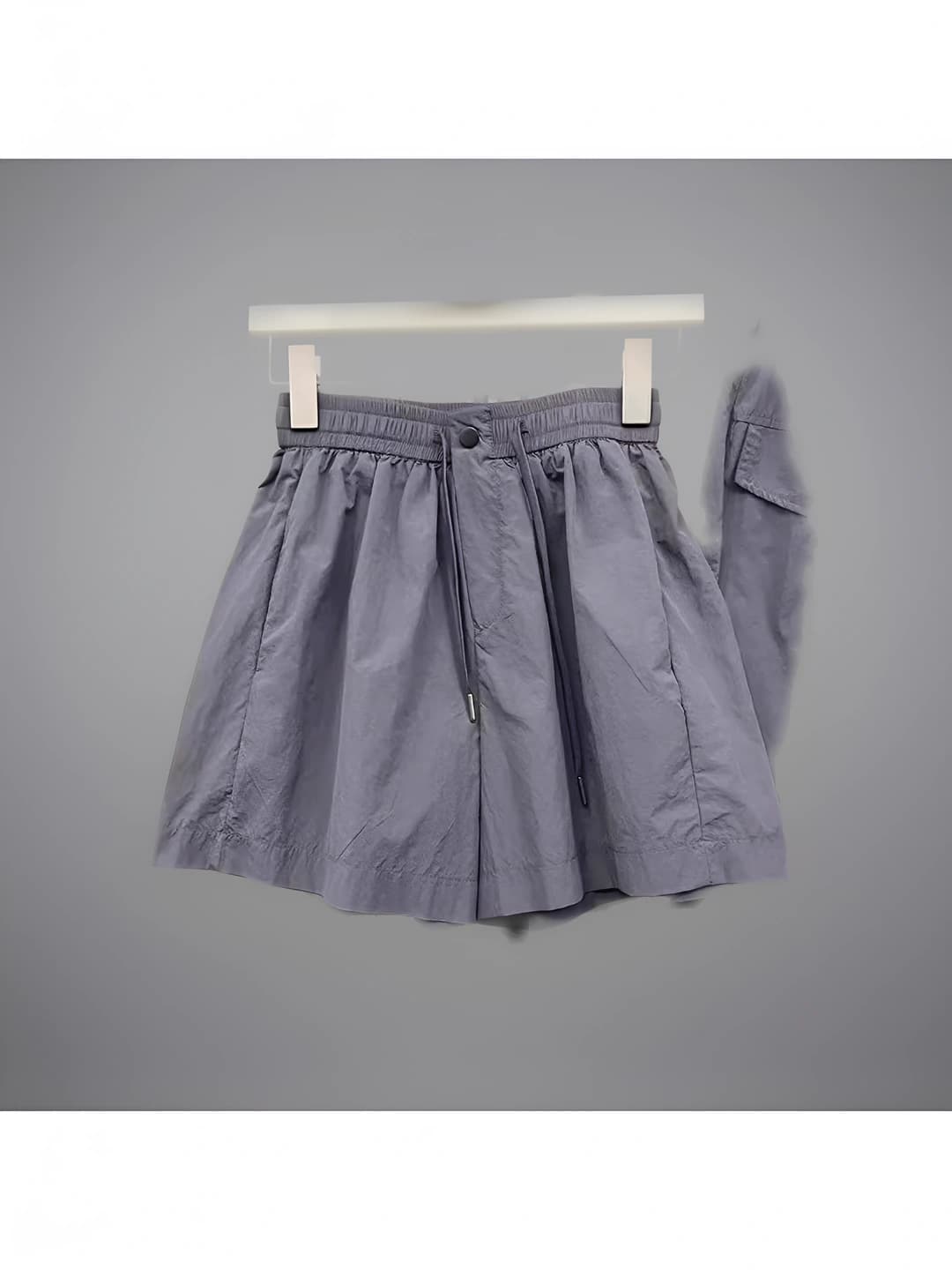 Ayollar uchun yozgi katta o'lchamli kundalik ish shortilari, tez quriydigan, baland bel, bo'sh (oversize), nozik ko'rsatadigan, A-shakl, sport, keng shim