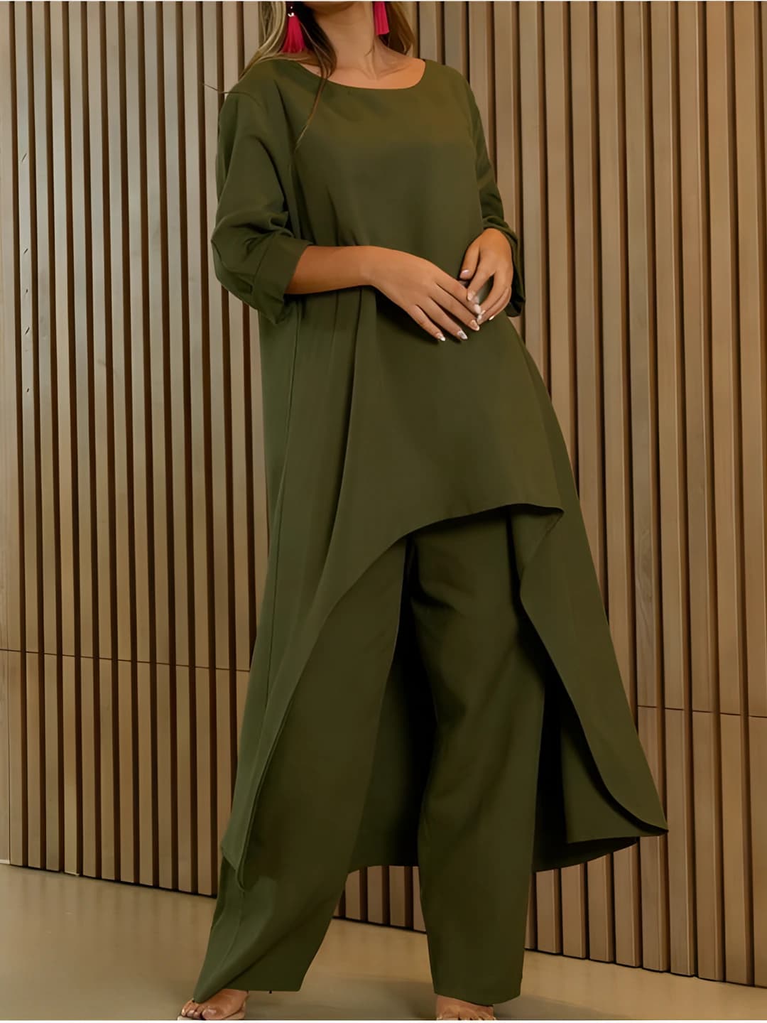 Women's casual sports set: short sleeve t-shirt and trousers (plus size, all-season)