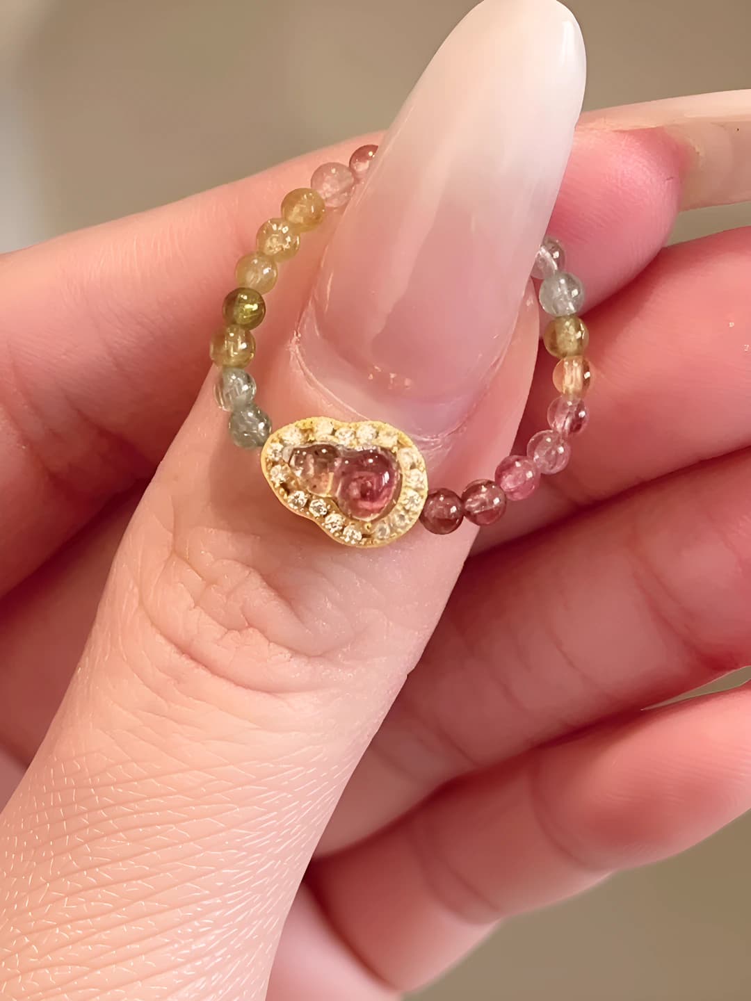 Natural tourmalin gourd ring