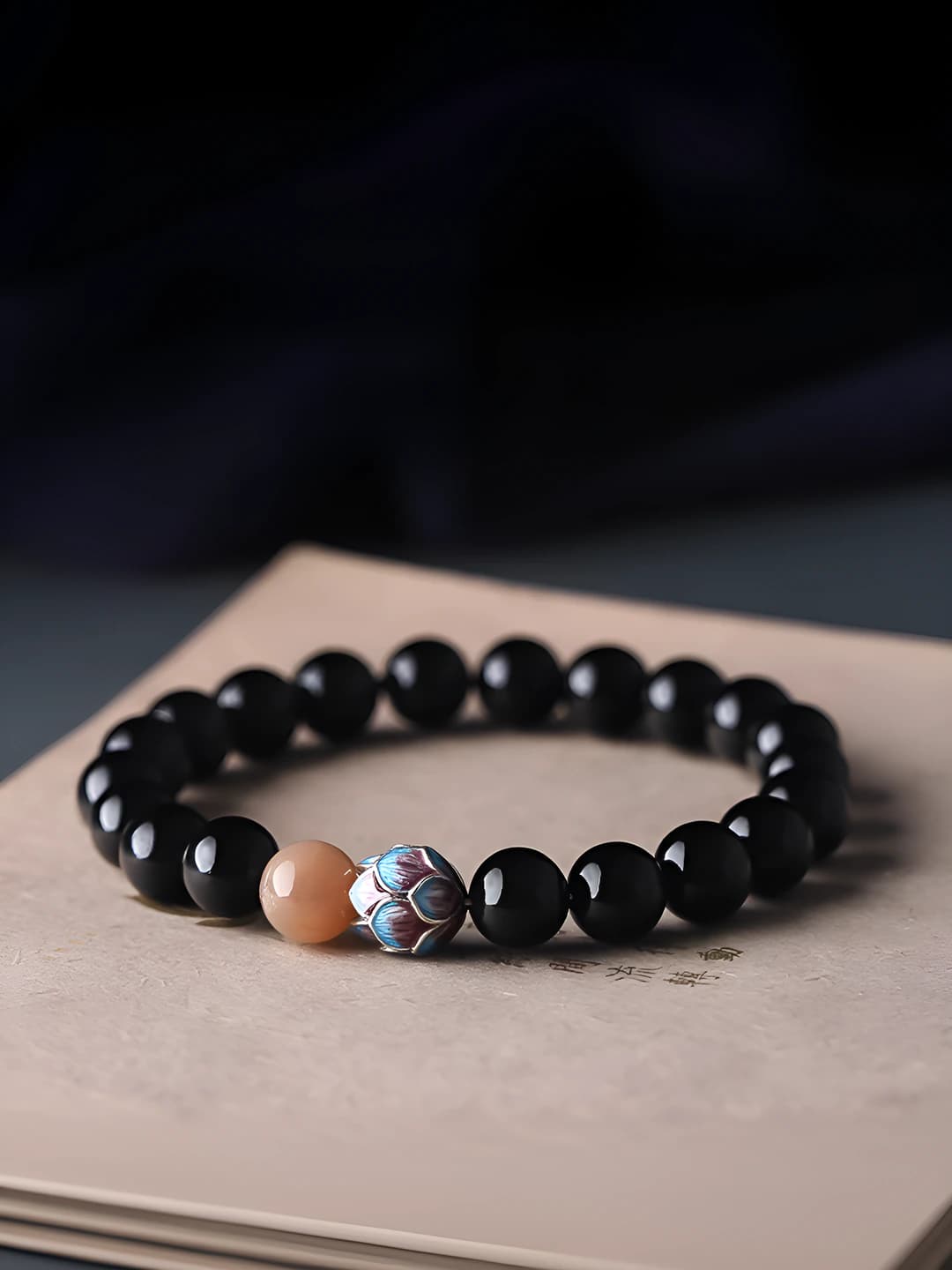 Qora obsidian lotus 6mm