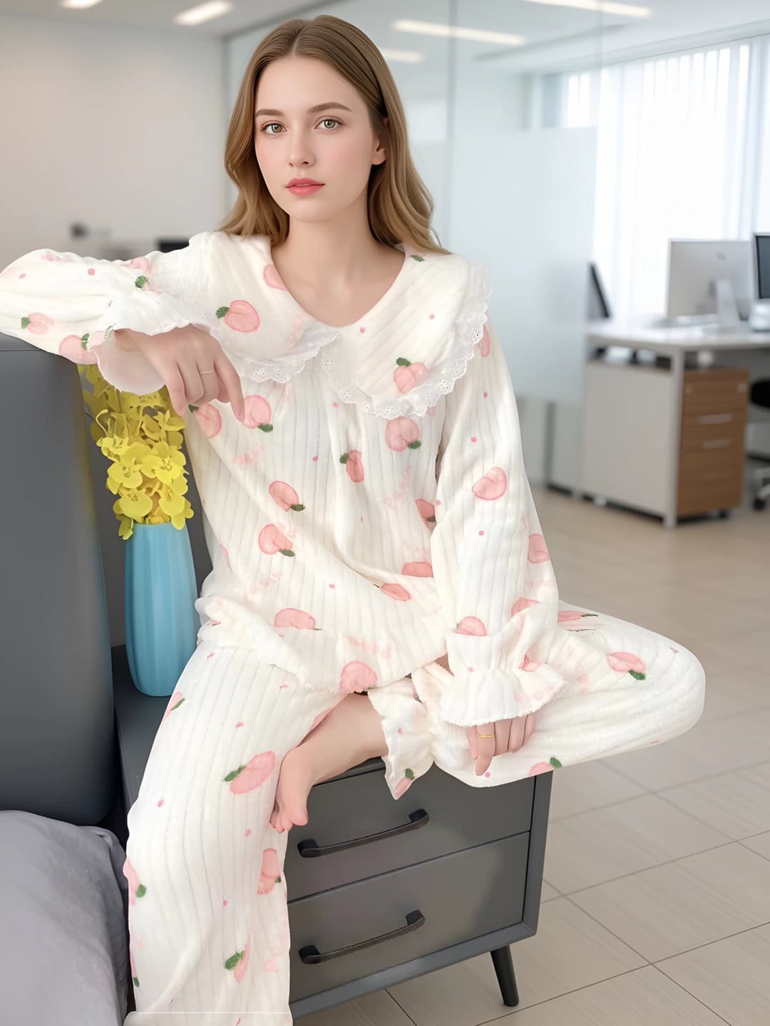Frosted Peach Blossom (beige)