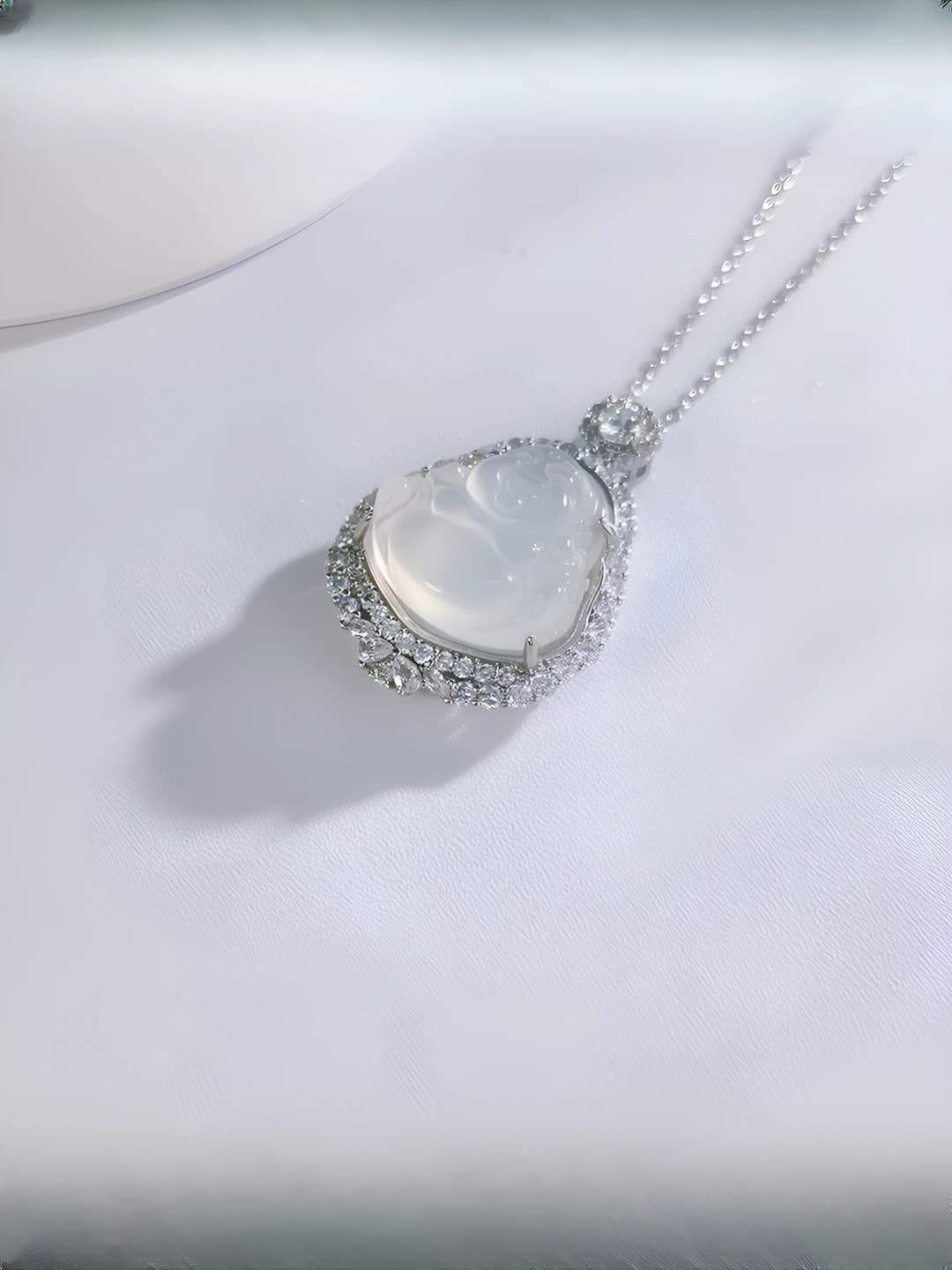 Серебристый + Белый ледяной халцедон