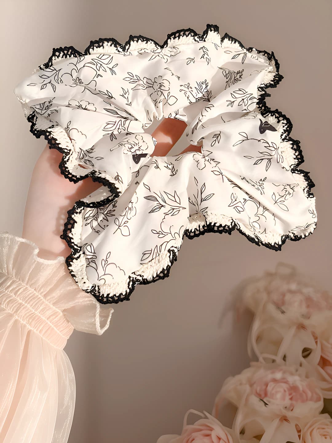 2# Square scarf variant ~22 cm