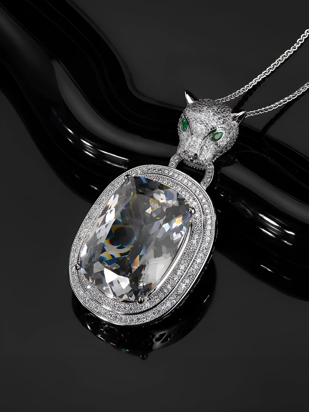 Black-grey pendant w/ chain