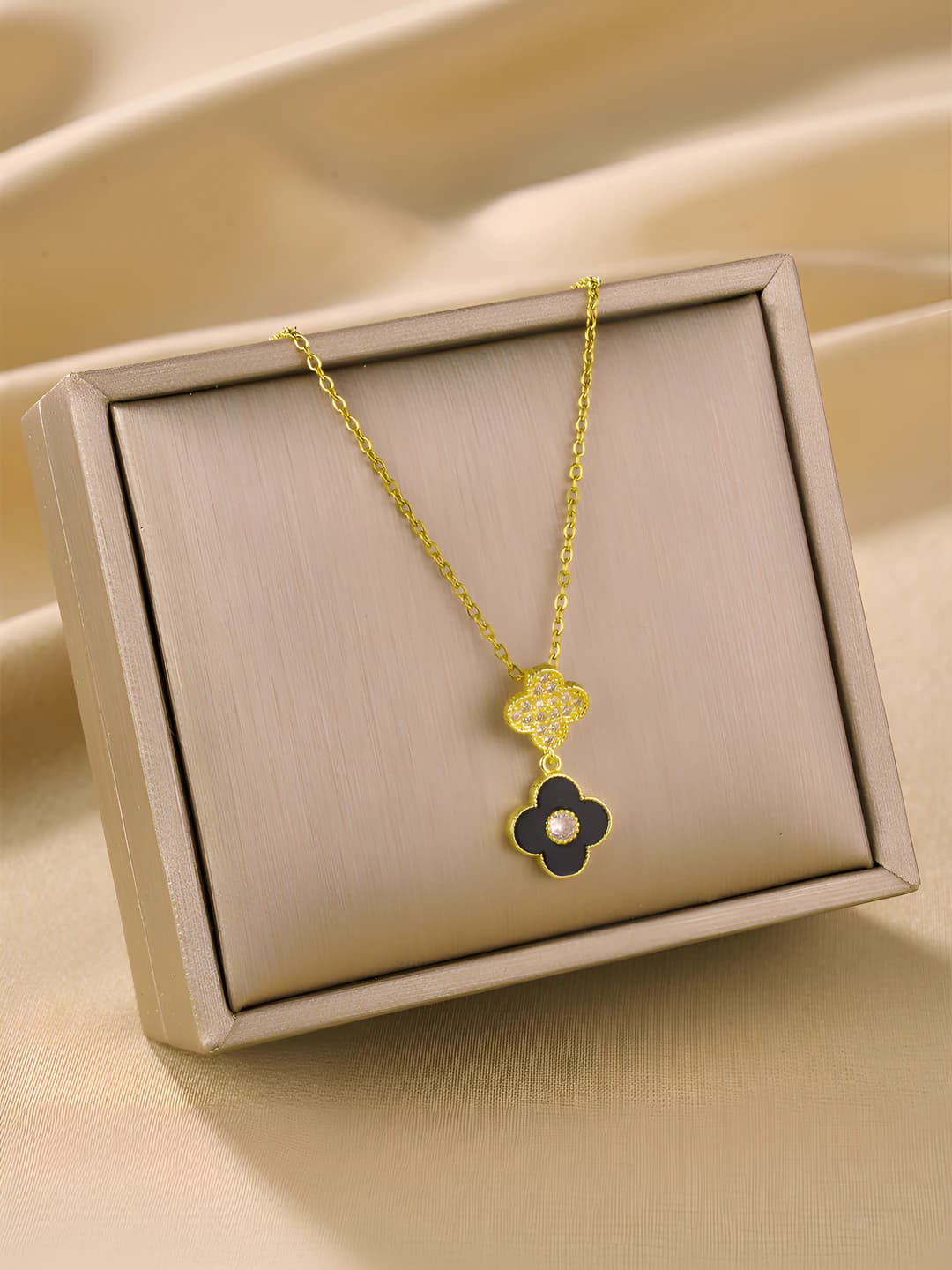 1035-Gold black