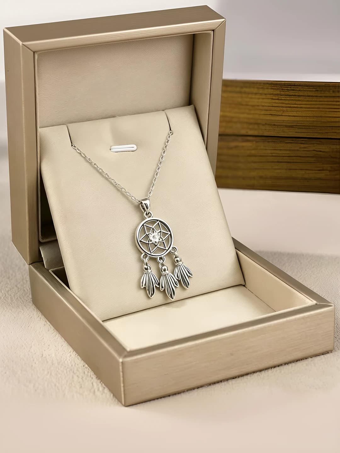 1115-Silver