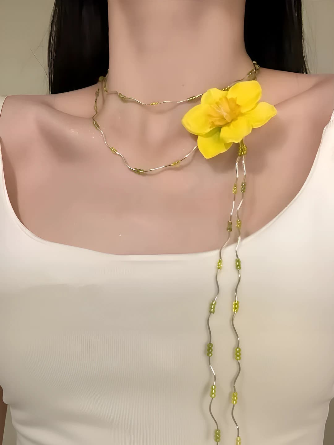 Floral necklace