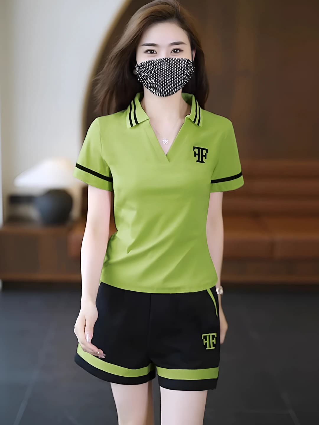 Зелёный