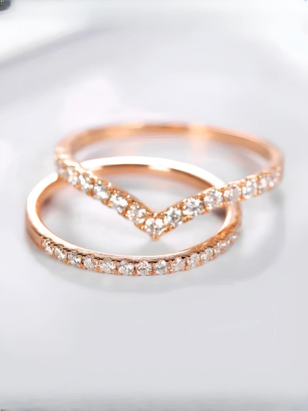 Rose gold V ring
