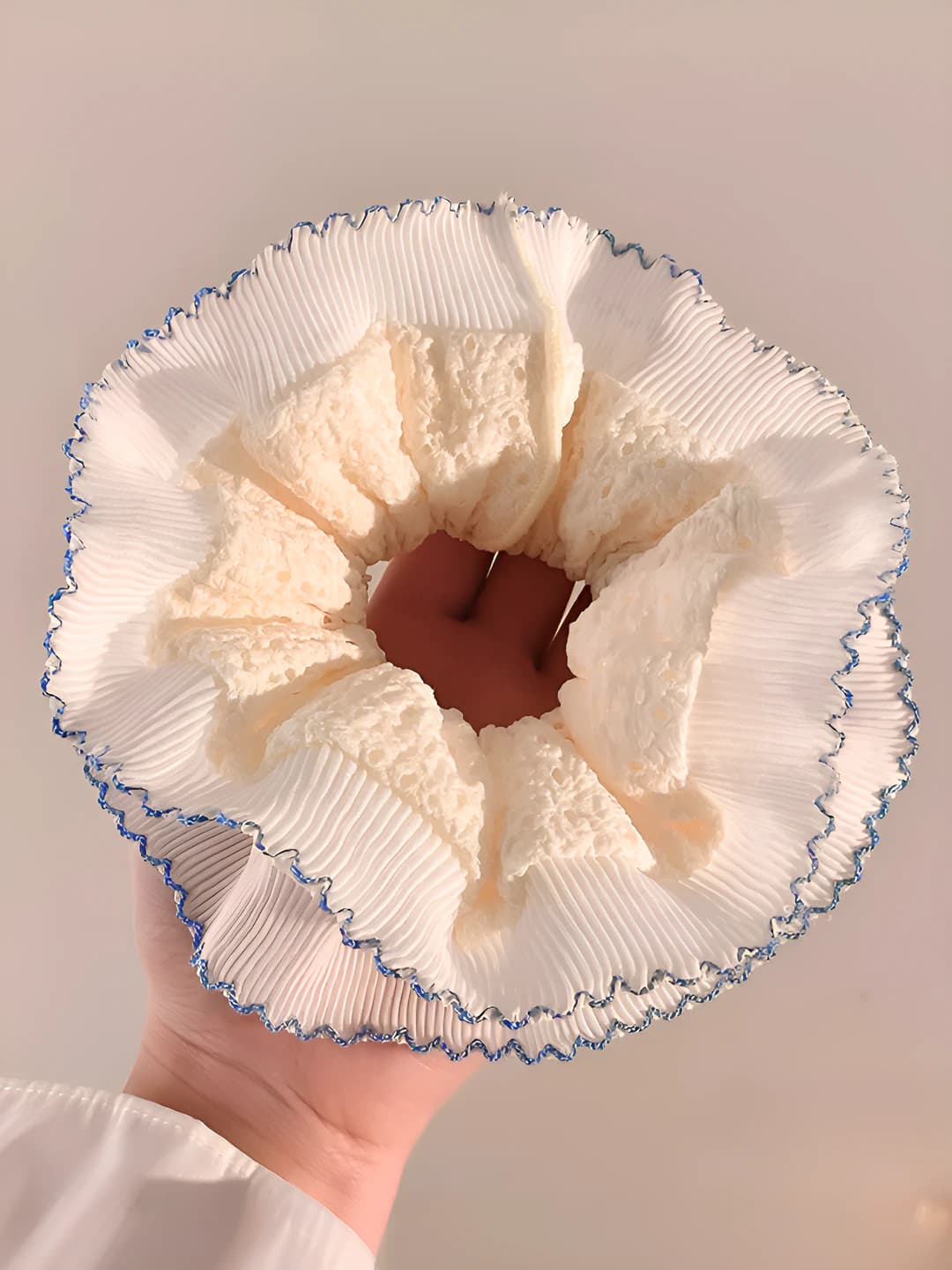 2# Double layer blue floral lace edge - 16 cm