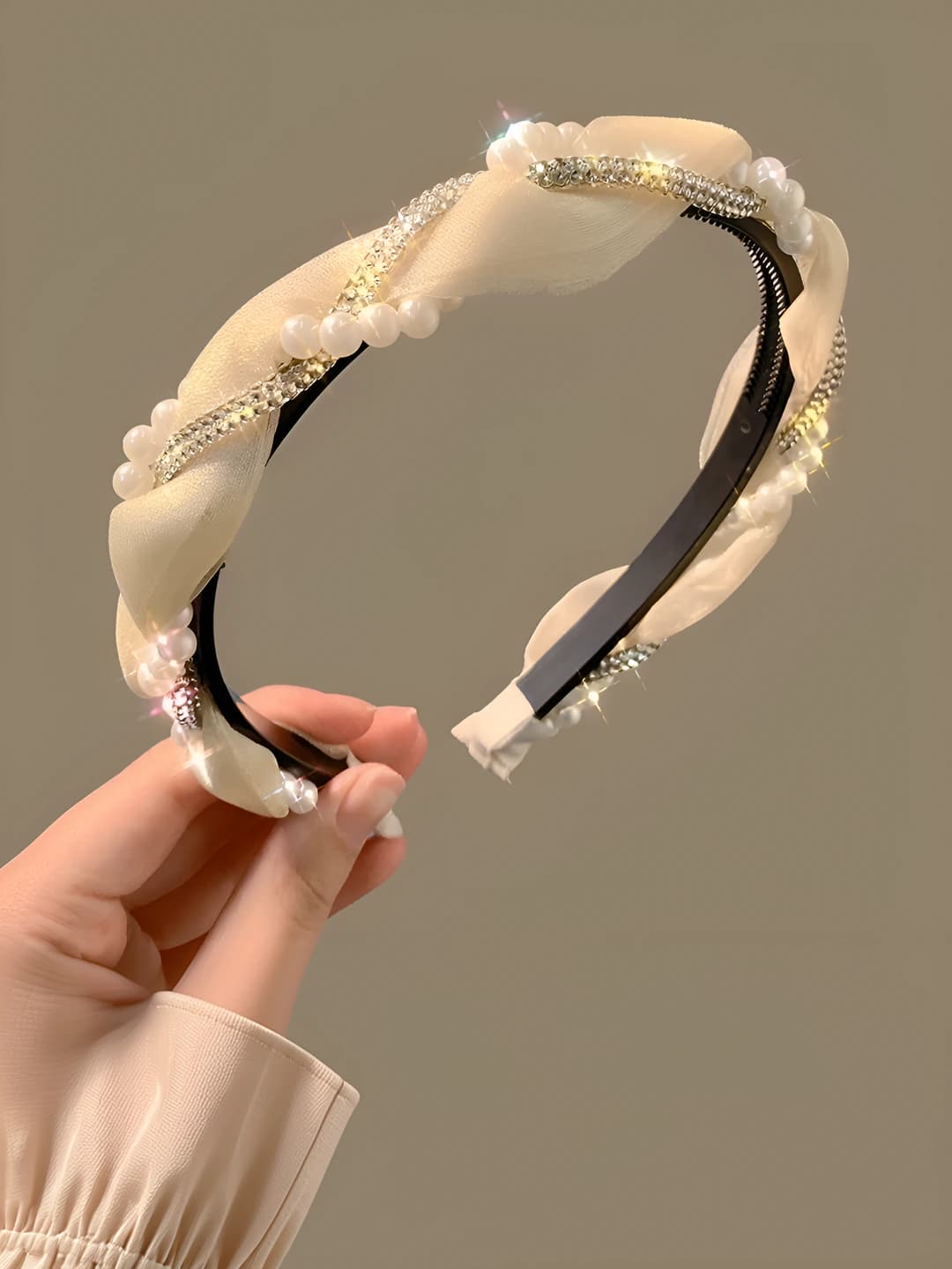 Pearl crystal, white