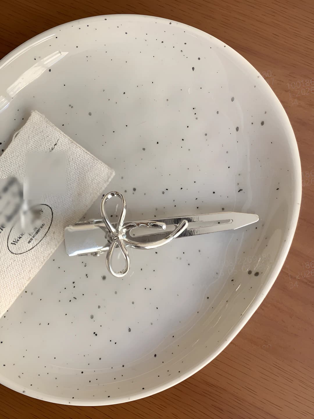Silver, cut-out, ~5.5 cm, alloy