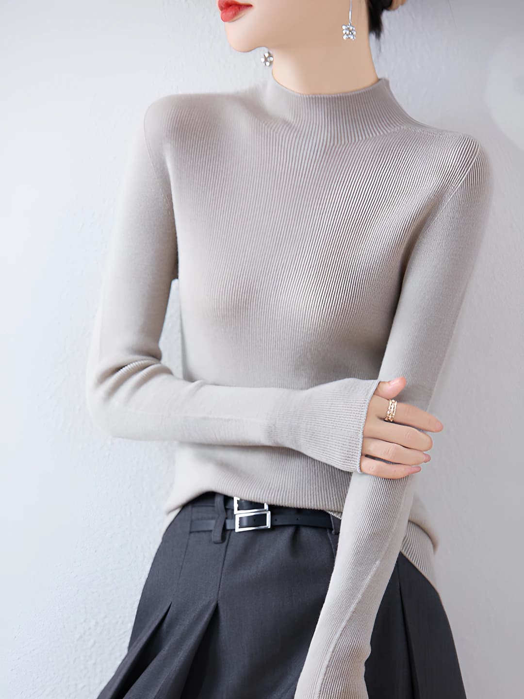 Women's 2026 early autumn mock neck knit top, solid colour, slim fit, long sleeve, ultra-thin, acrylic fabric