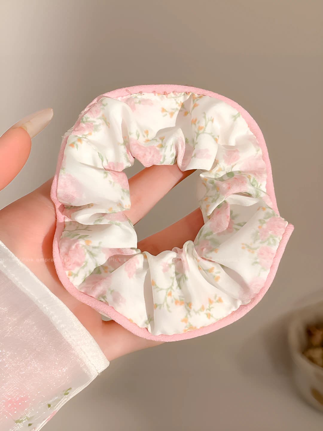 Розово-белый, 10 см