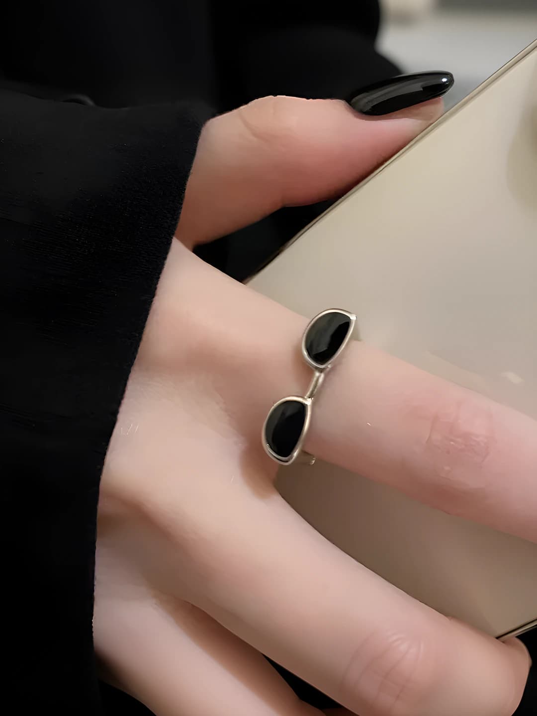 J916 Silver